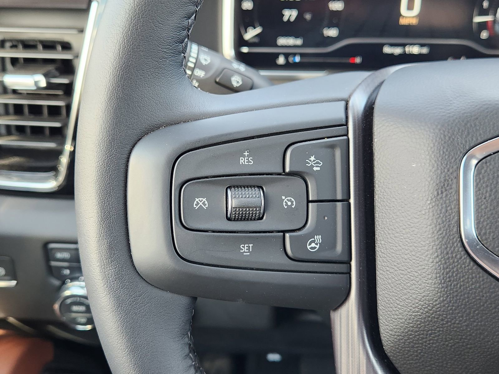 Certified 2025 GMC Sierra 2500 Denali Ultimate image 32