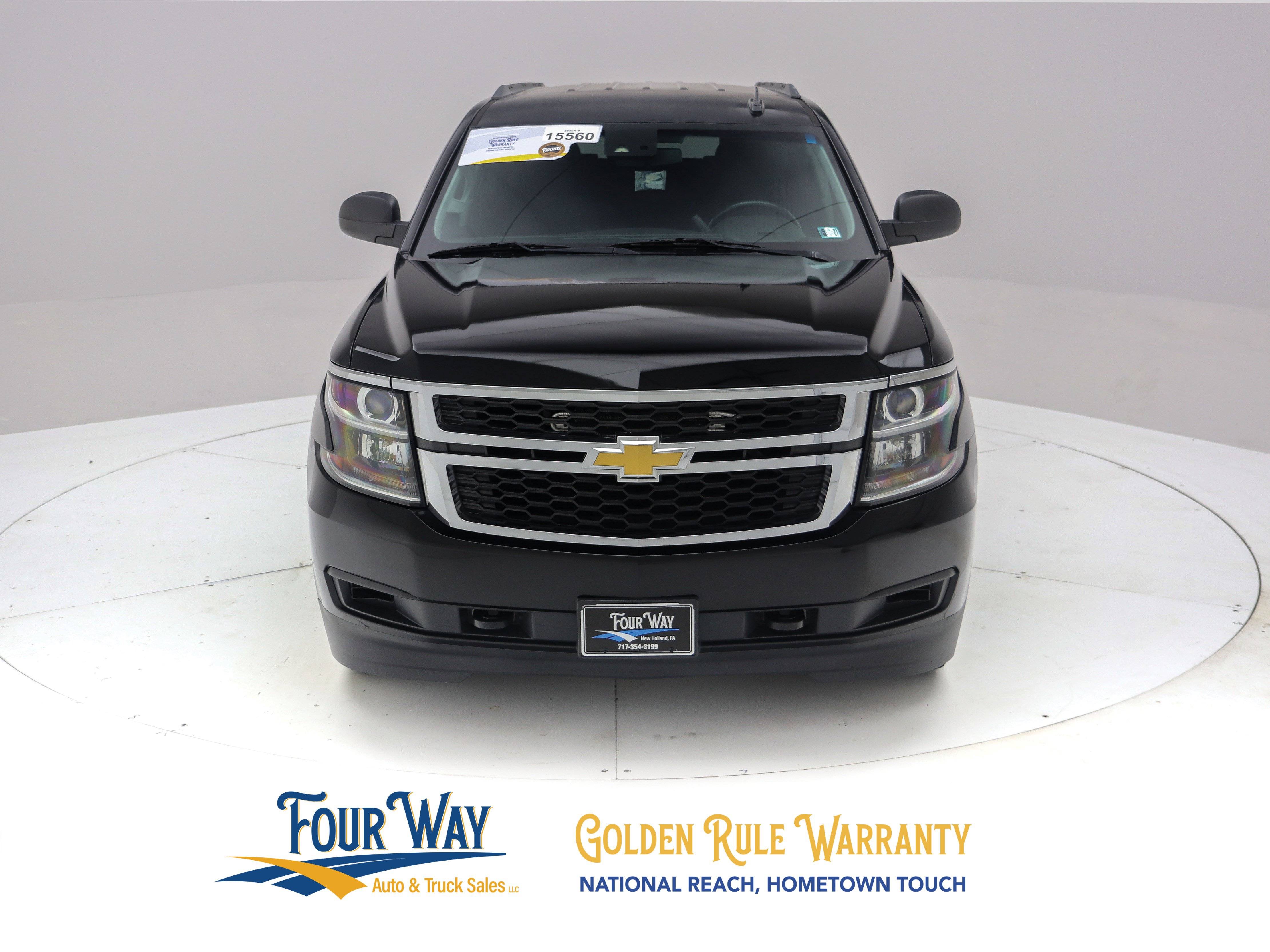 Used 2017 Chevrolet Suburban 3500 LS w/ Driver Alert Package AWD/4WD image 9