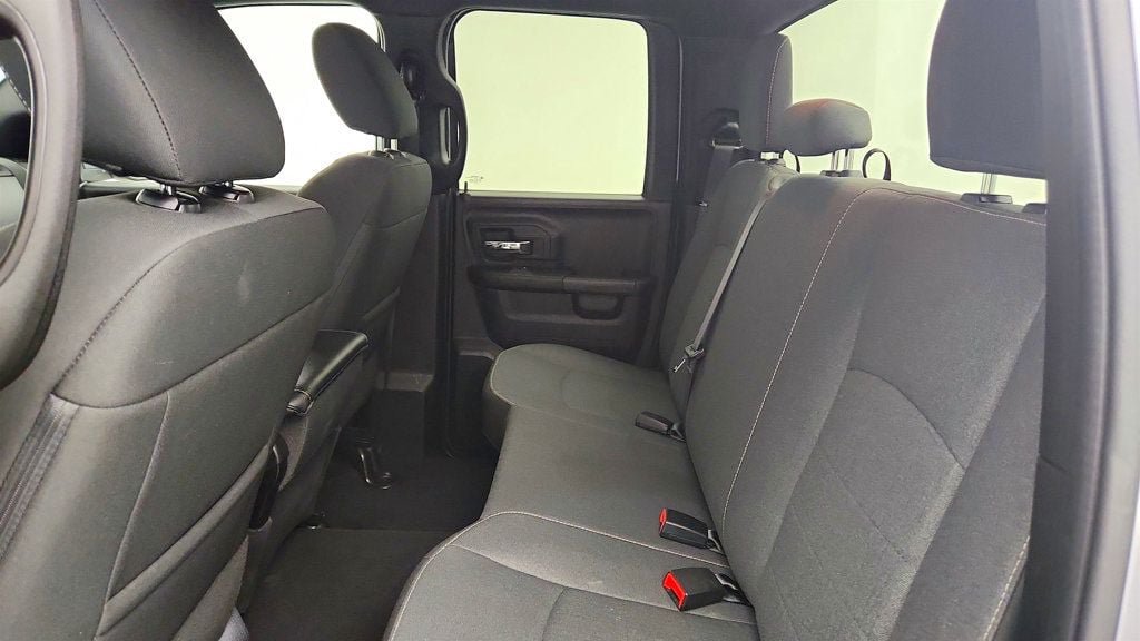Used 2022 RAM 1500 Classic Warlock w/ Warlock Decor Package AWD/4WD image 19