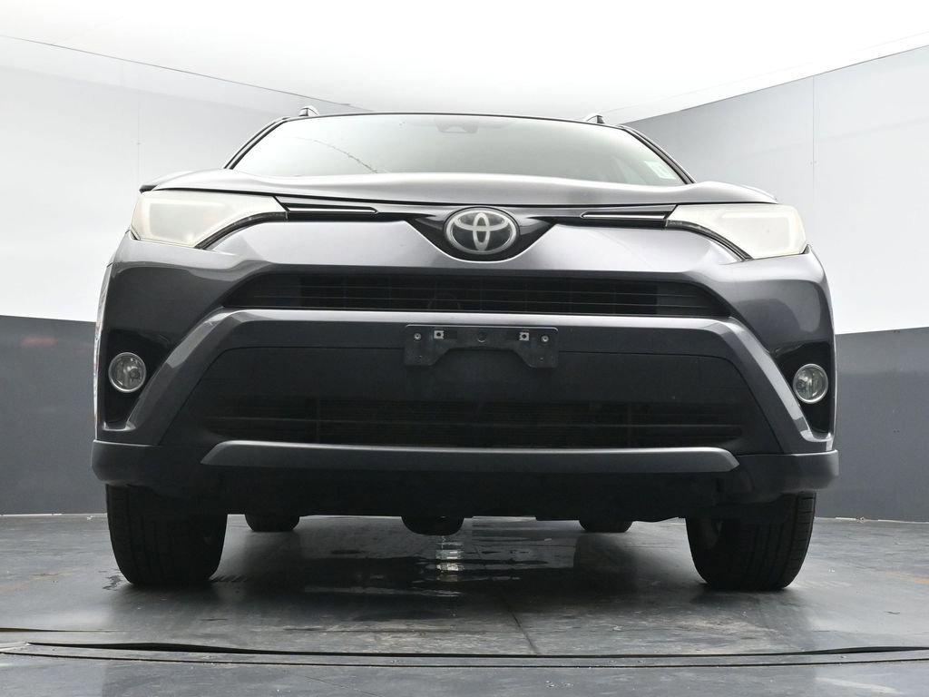 Used 2017 Toyota RAV4 XLE AWD/4WD image 19