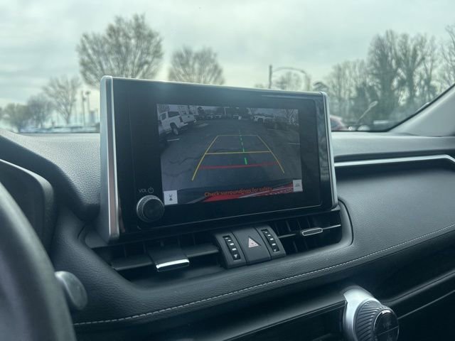 Used 2024 Toyota RAV4 XLE Premium image 23