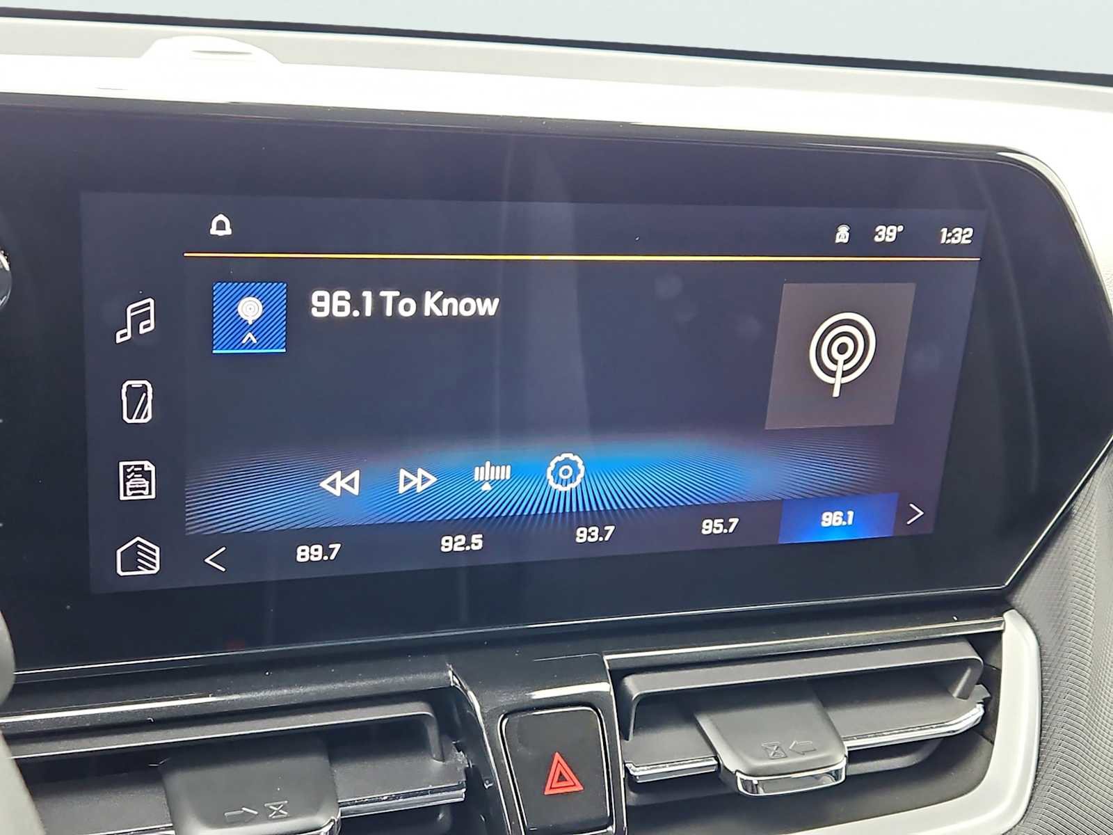 Certified 2025 Chevrolet TrailBlazer LT AWD/4WD image 22