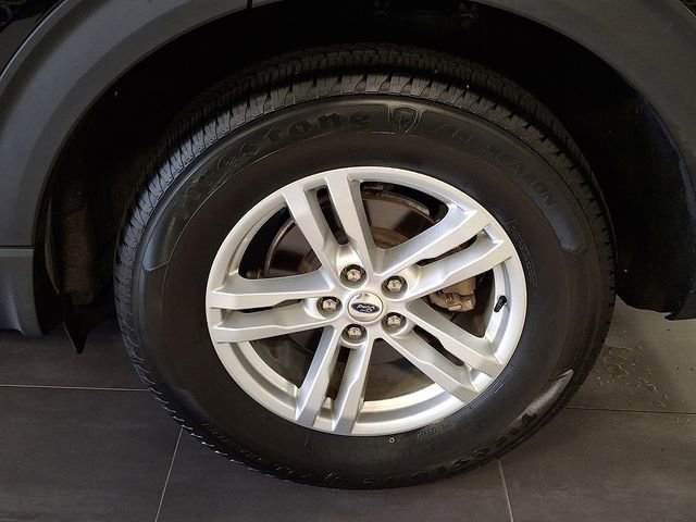 Used 2020 Ford Explorer XLT w/ Comfort Package image 8