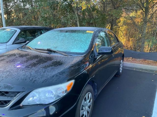 Used 2011 Toyota Corolla LE image 10