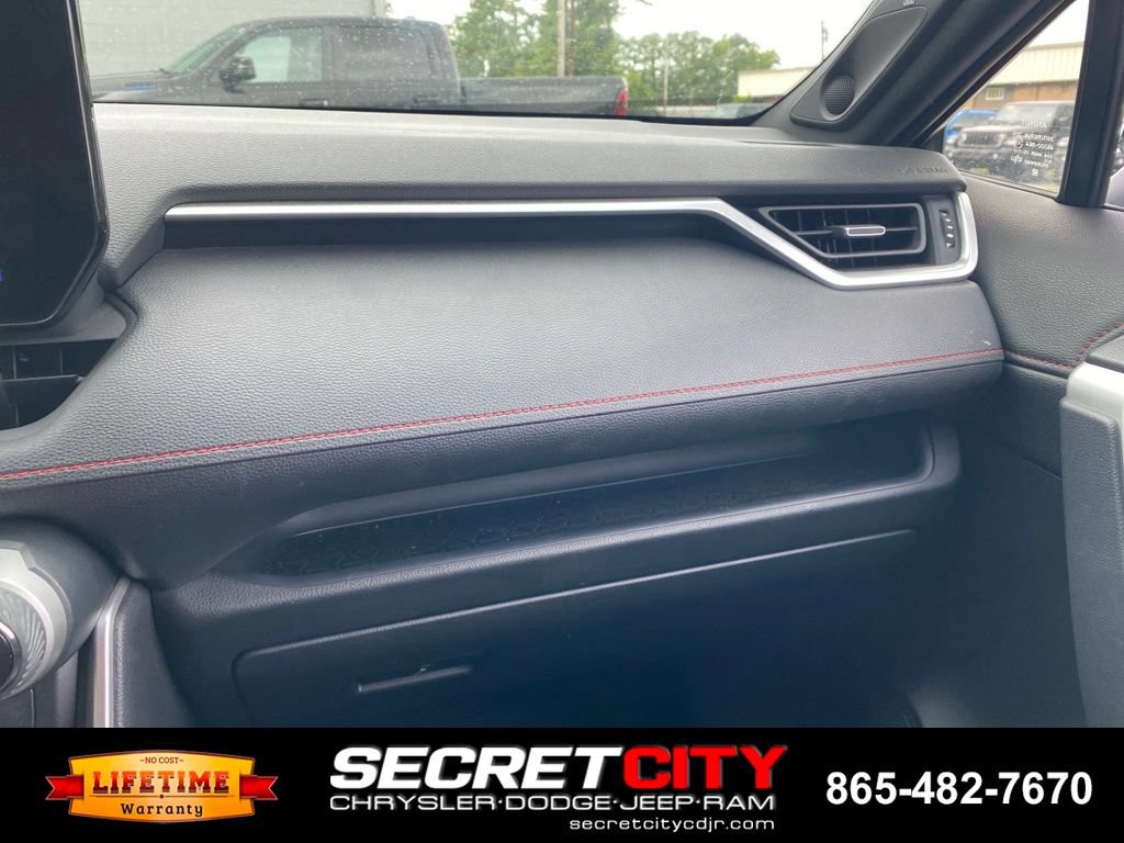 Used 2023 Toyota RAV4 XSE w/ Weather Package AWD/4WD image 14