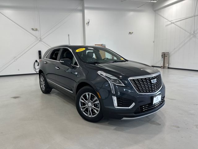 Used 2022 Cadillac XT5 Premium Luxury image 3