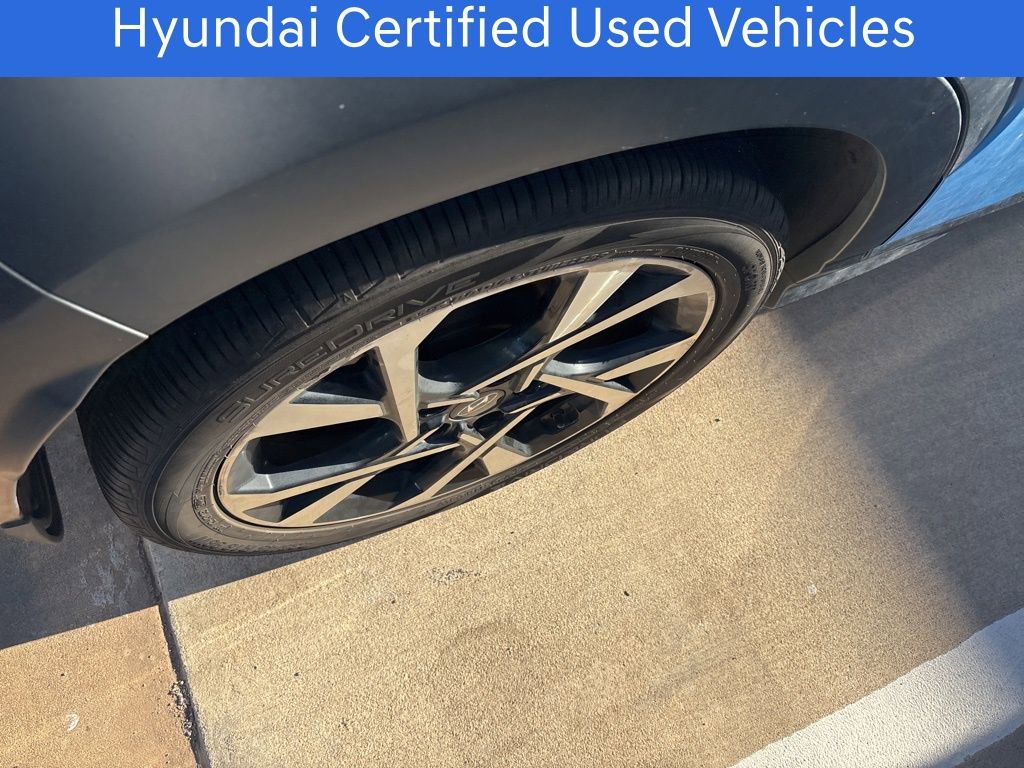 Certified 2022 Hyundai Kona Limited w/ Cargo Package image 12