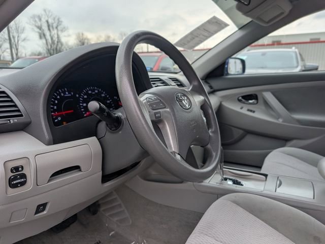 Used 2010 Toyota Camry image 8