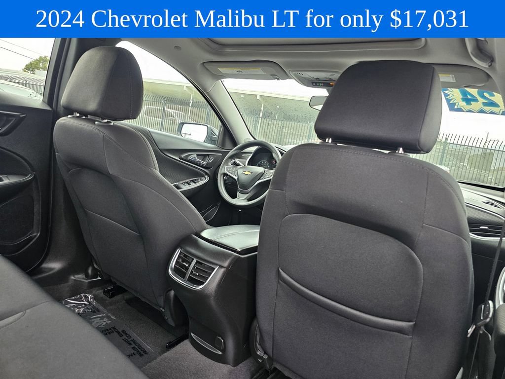 Used 2024 Chevrolet Malibu LT FWD image 14
