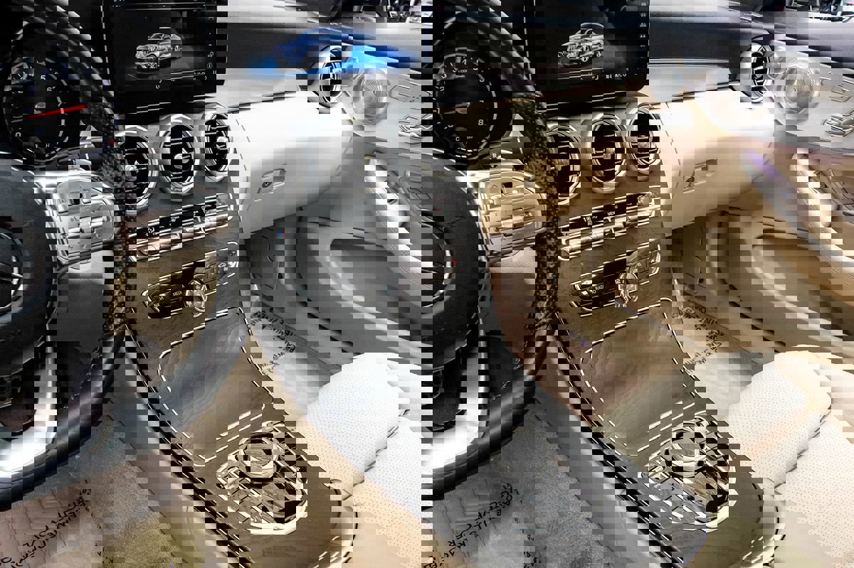 Used 2019 Mercedes-Benz C 300 Coupe w/ AMG Line image 17