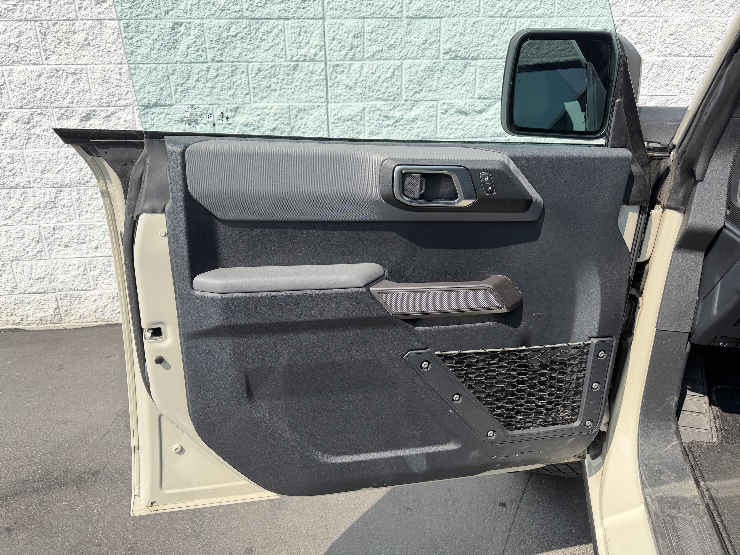 Used 2022 Ford Bronco Everglades AWD/4WD image 9