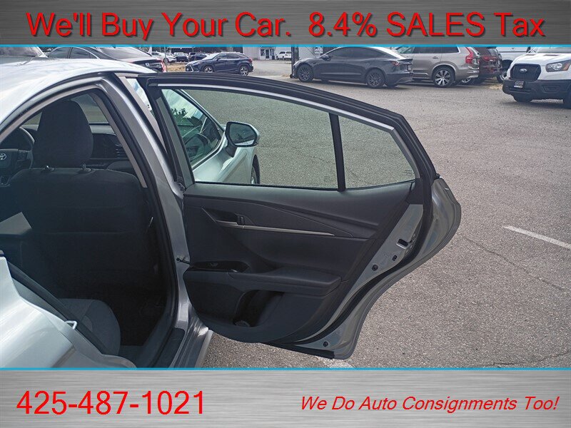 Used 2026 Toyota Camry LE FWD image 13