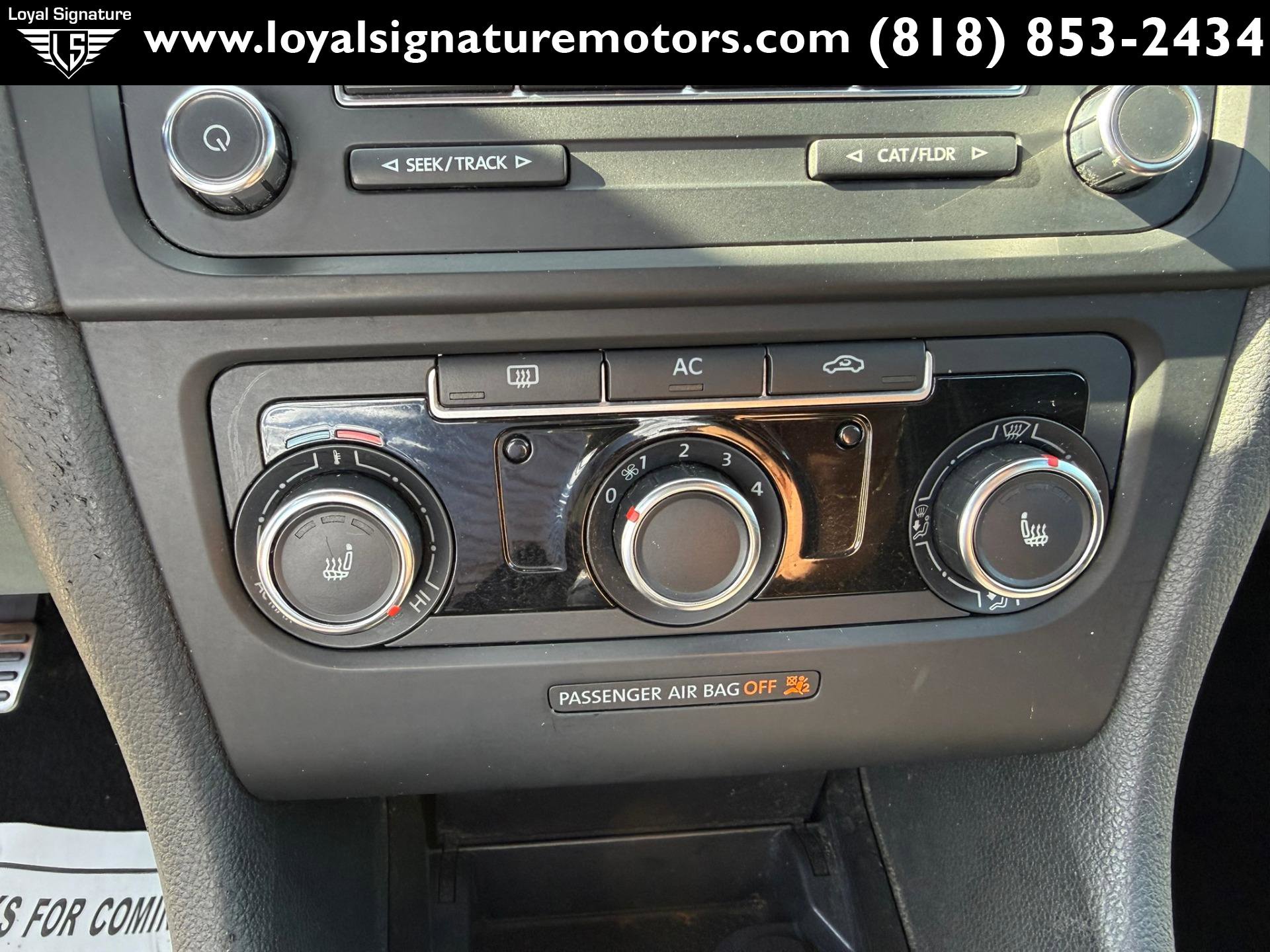 Used 2012 Volkswagen Golf 4-Door image 21