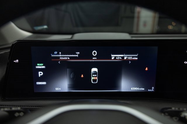 Used 2023 Nissan Ariya AWD image 25