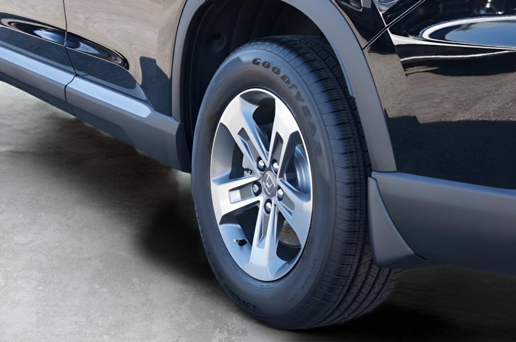 Used 2025 Honda Pilot EX-L image 8