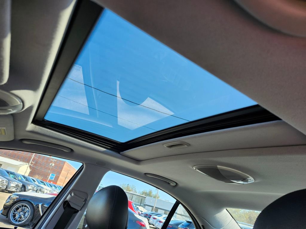 Used 2004 Mercedes-Benz E 500 4MATIC Sedan image 20