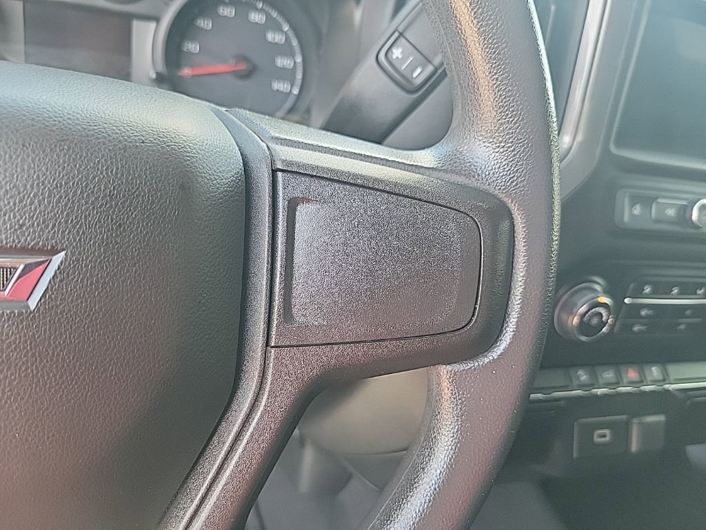 Used 2019 Chevrolet Silverado 1500 Custom Trail Boss w/ Custom Convenience Package AWD/4WD image 28