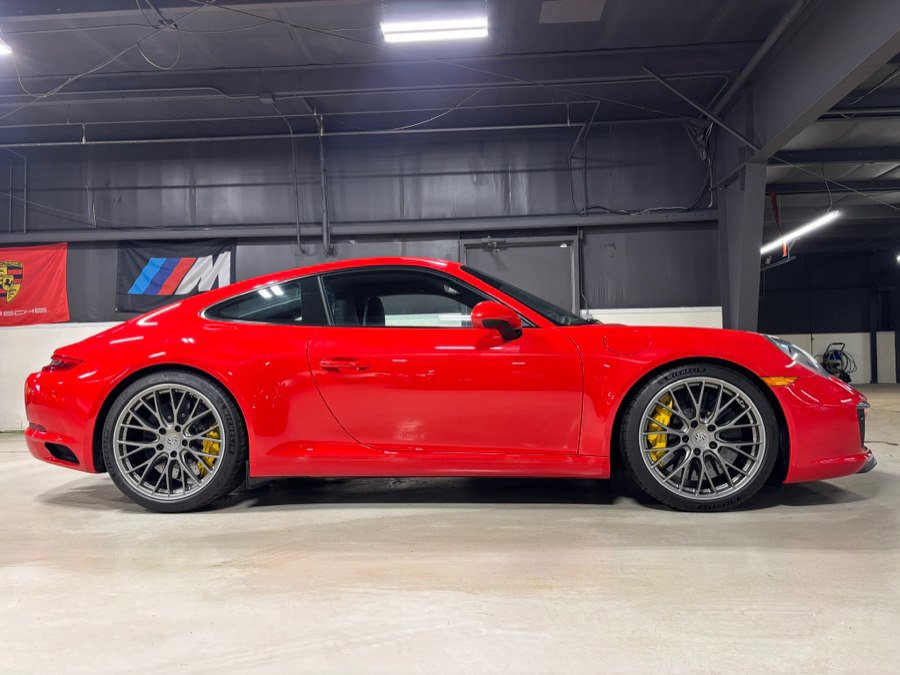 Used 2017 Porsche 911 Carrera S image 8
