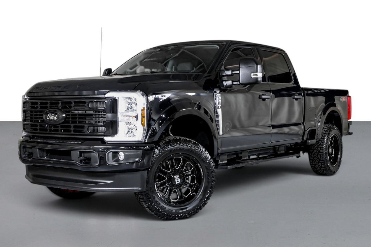 Used 2025 Ford F250 XLT AWD/4WD image 5
