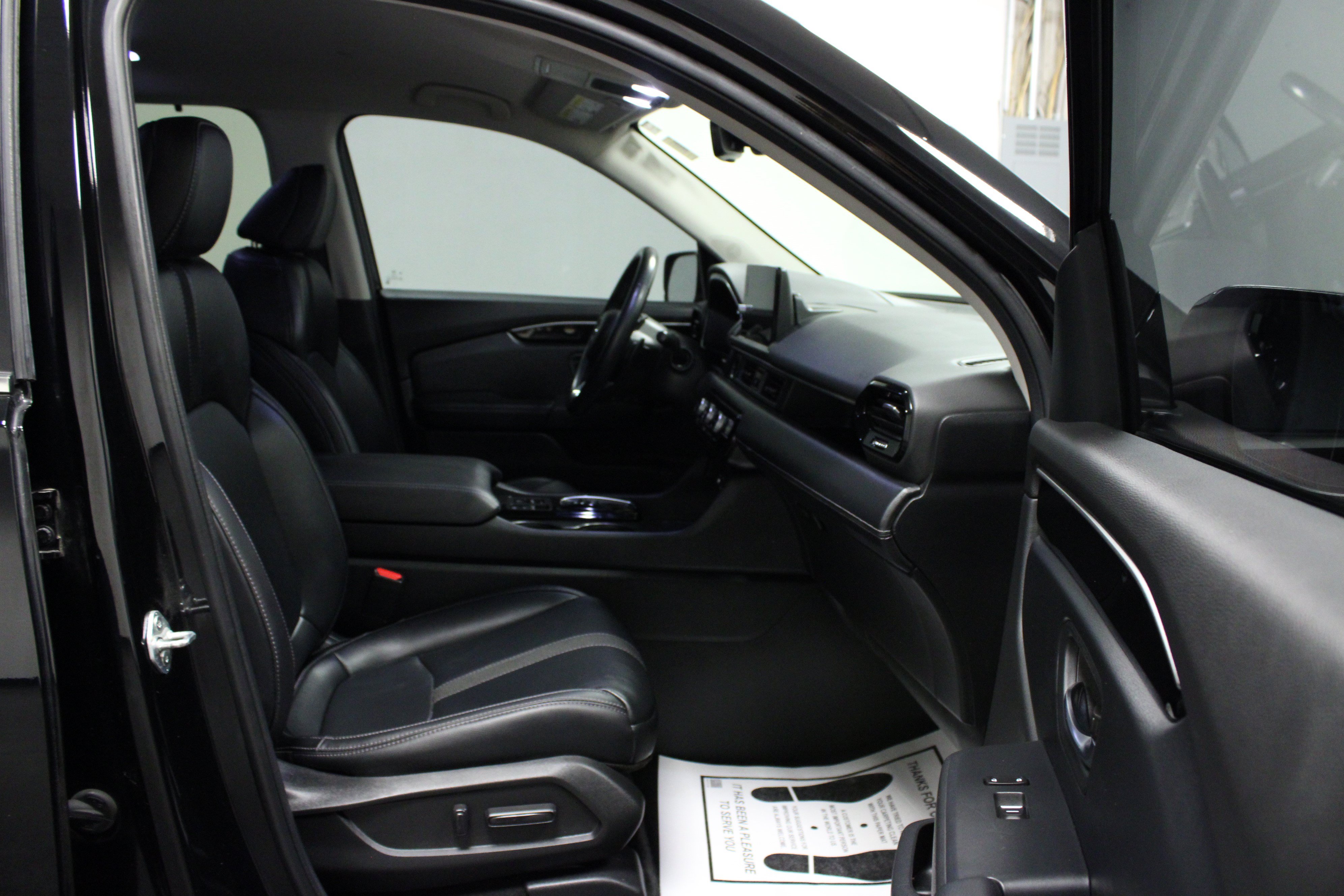 Used 2023 Honda Pilot EX-L image 17