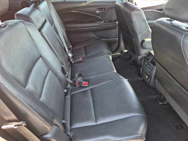 Used 2016 Honda Pilot Touring image 19