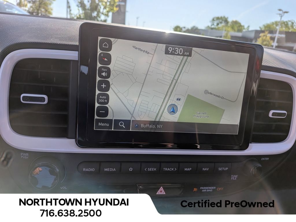 Used 2023 Hyundai Venue Limited w/ Cargo Package FWD image 10