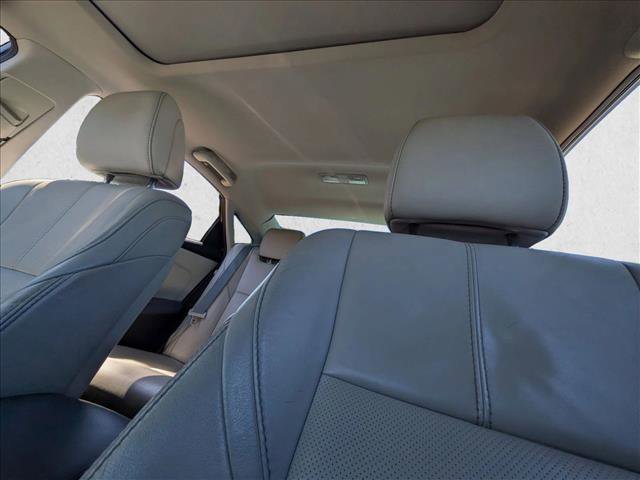 Used 2013 Toyota Avalon Limited FWD image 15