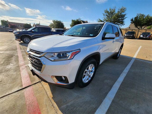 Used 2018 Chevrolet Traverse LT FWD image 3
