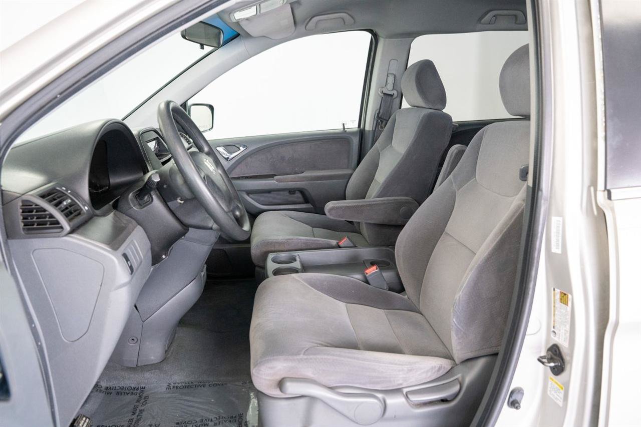 Used 2005 Honda Odyssey LX image 9