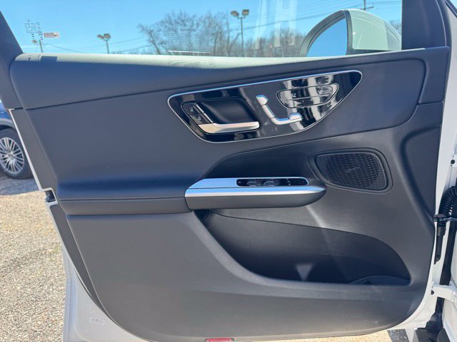 Used 2026 Mercedes-Benz GLC 300 4MATIC image 19