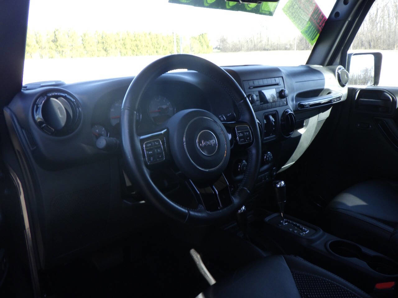 Used 2016 Jeep Wrangler Unlimited Sahara AWD/4WD image 22