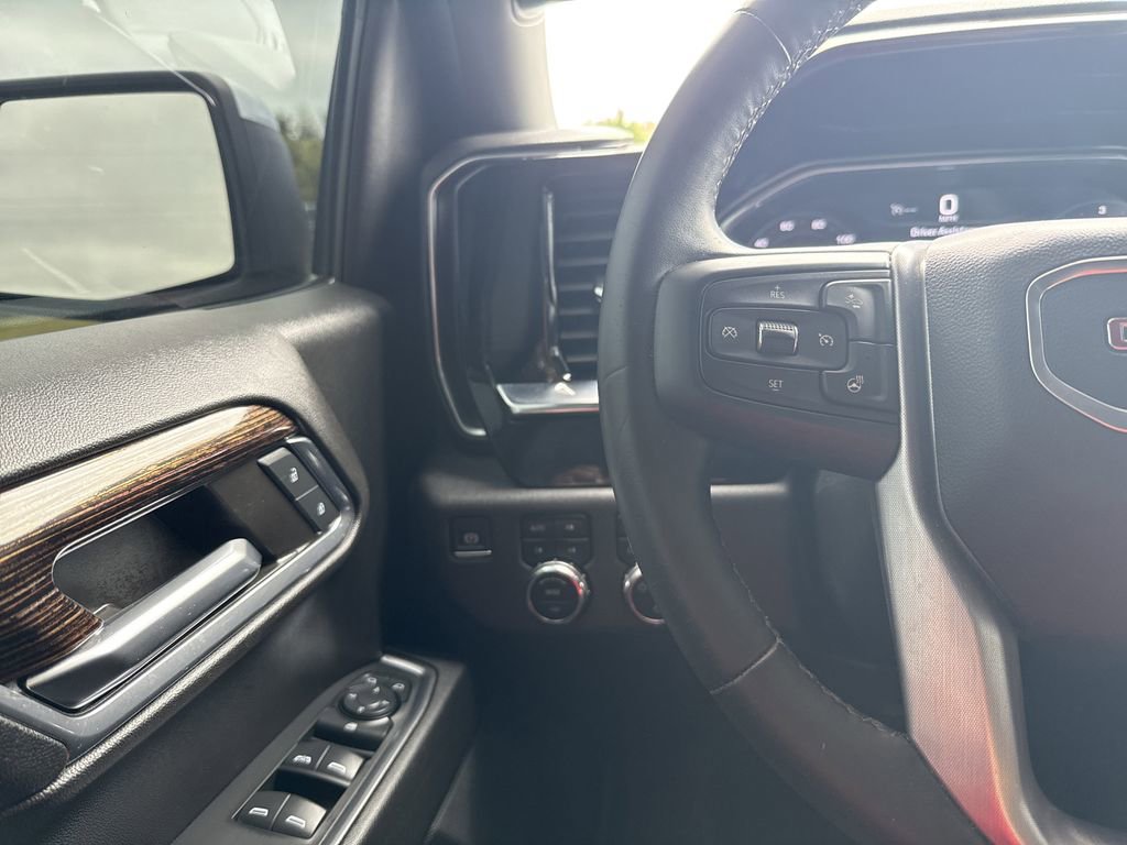 Used 2024 GMC Sierra 1500 SLE w/ X31 Off-Road Package AWD/4WD image 16