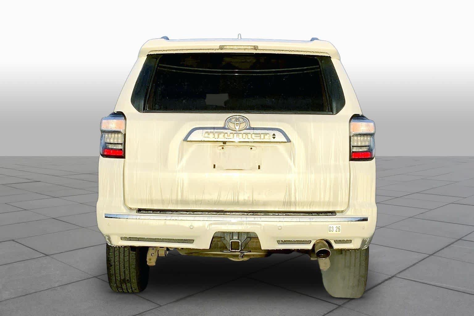 Used 2018 Toyota 4Runner Limited AWD/4WD image 5