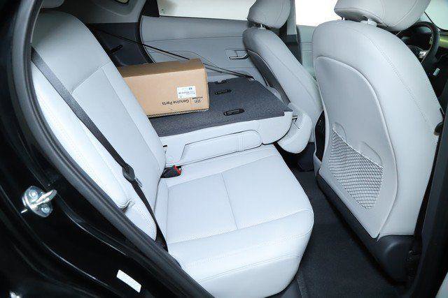 New 2024 Hyundai Kona Limited image 32