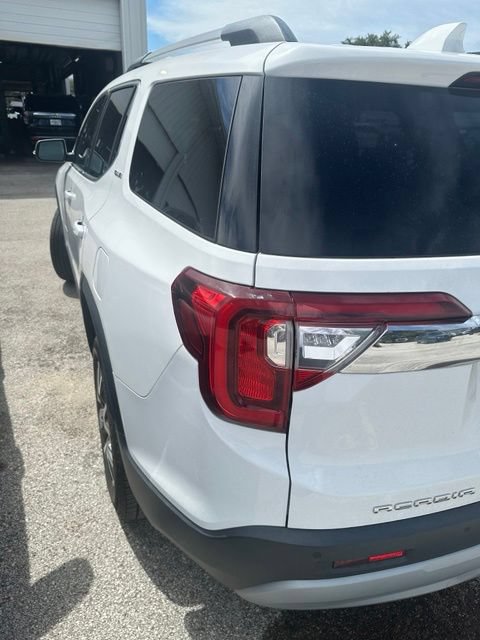 Used 2020 GMC Acadia SLE w/ Driver Convenience Package FWD image 6