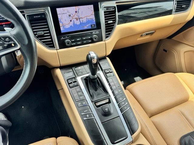 Used 2017 Porsche Macan S AWD/4WD image 36