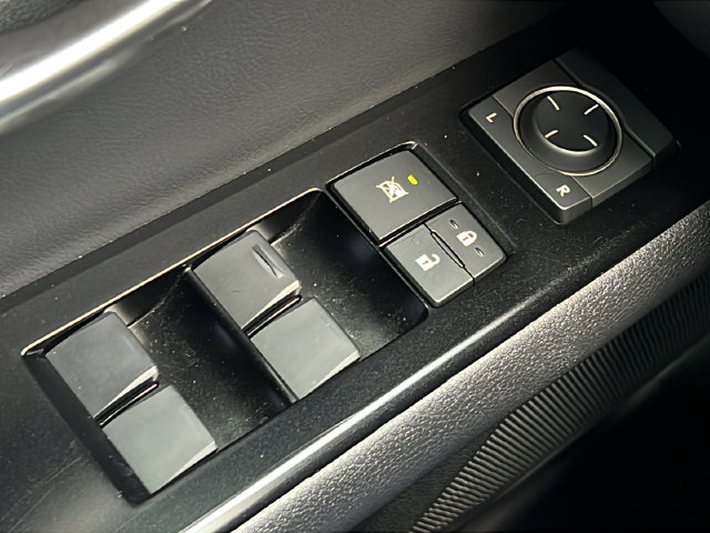 Used 2024 Lexus UX 250h FWD w/ Premium Package image 22