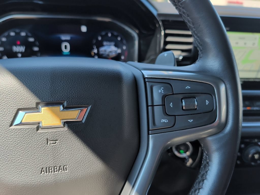 Used 2023 Chevrolet Silverado 1500 LTZ AWD/4WD image 28