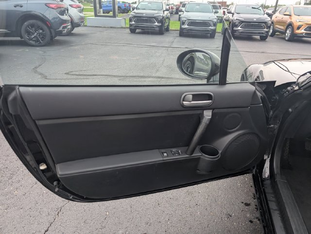Used 2008 MAZDA MX-5 Miata Sport w/ Convenience Pkg RWD image 11