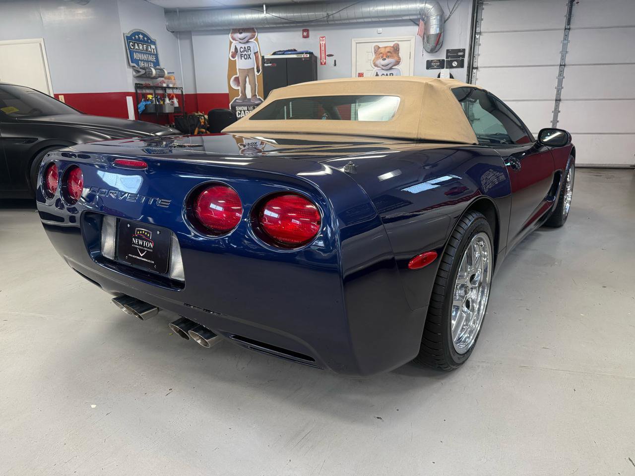 Used 2000 Chevrolet Corvette Convertible image 6