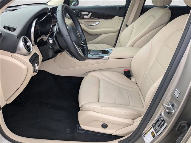 Used 2022 Mercedes-Benz GLC 300 image 16