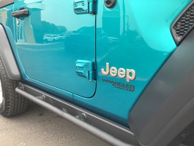 Used 2020 Jeep Wrangler Sport S image 33