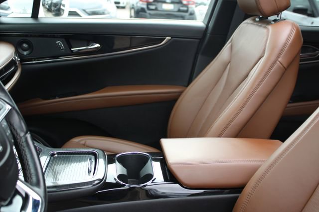 Used 2023 Lincoln Nautilus Reserve w/ Equipment Group 201A AWD/4WD image 31