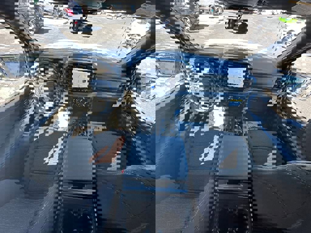 New 2025 Ford F150 XLT w/ Equipment Group 302A MID image 5