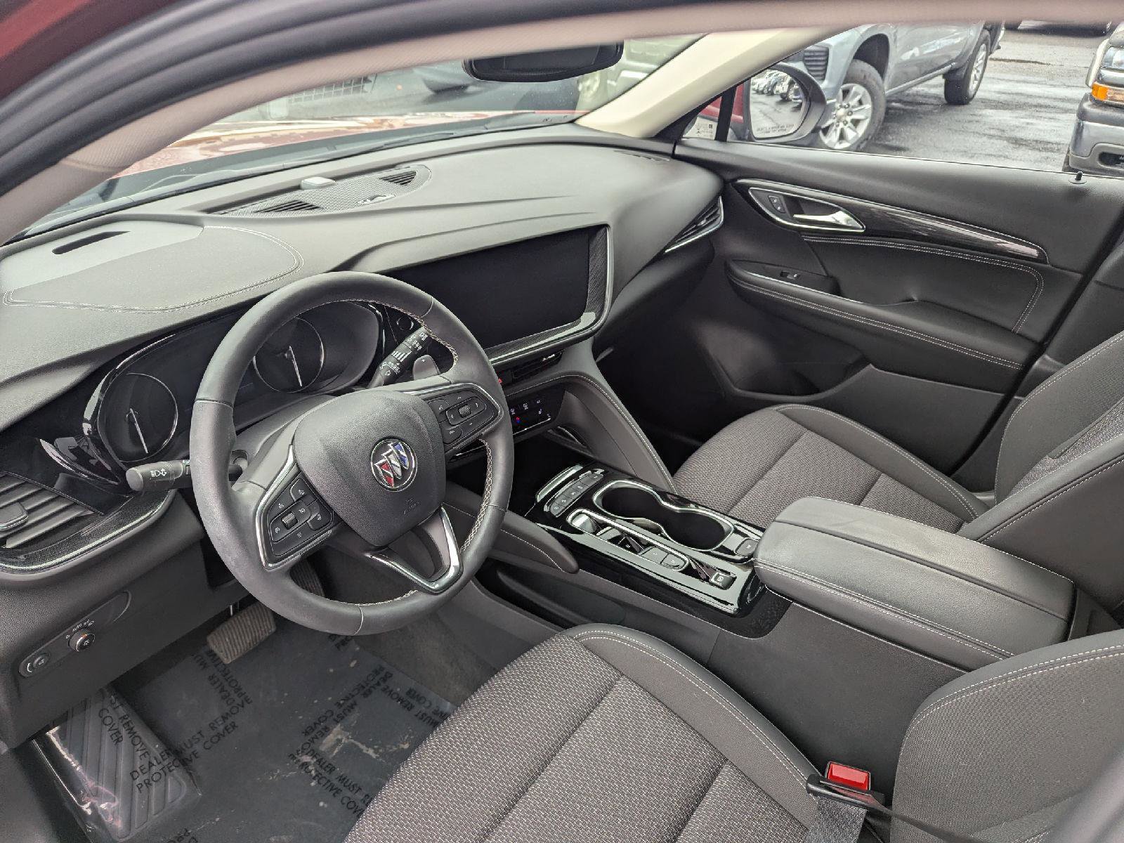 Used 2023 Buick Envision Preferred image 14