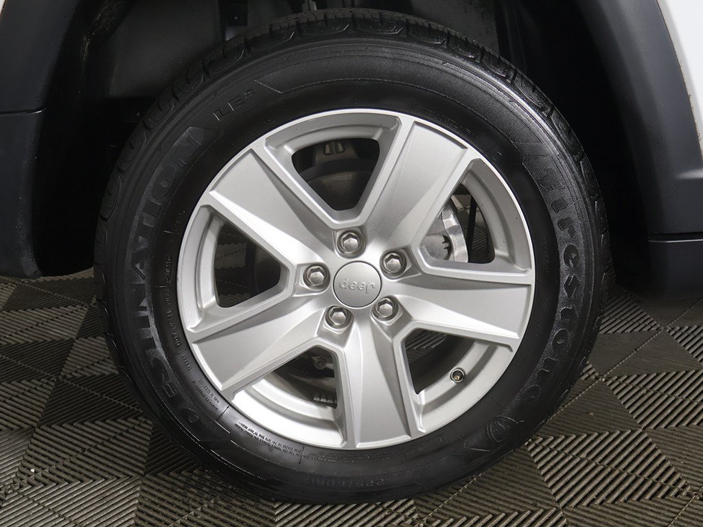 Used 2022 Jeep Compass Latitude AWD/4WD image 19