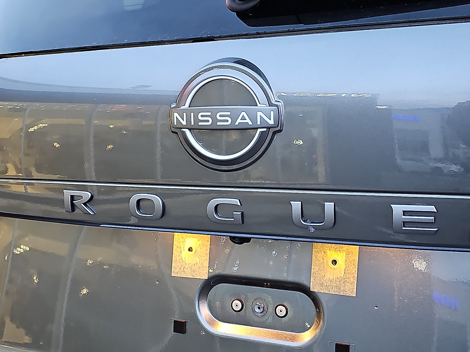 Used 2025 Nissan Rogue SL w/ Tech Package AWD/4WD image 31