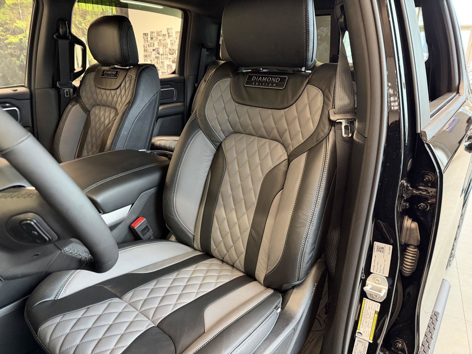 New 2026 RAM 1500 Big Horn AWD/4WD image 17