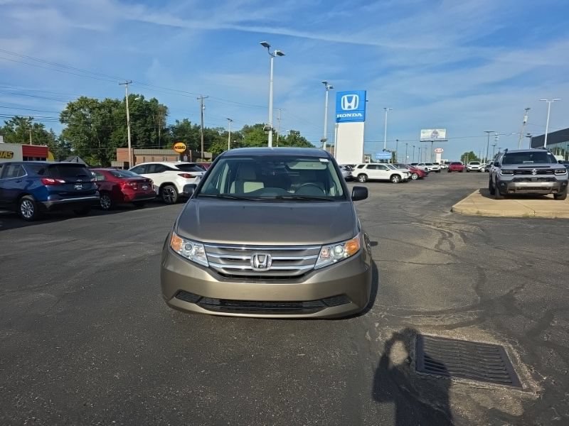 Used 2011 Honda Odyssey LX image 2
