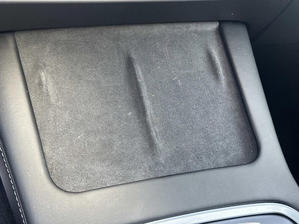 Used 2021 Tesla Model Y Performance image 13